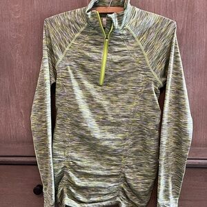 Athleta Momentum Half Zip